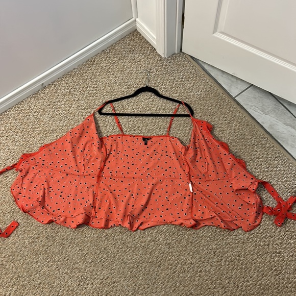 Vero Moda Red Wrap Spaghetti Strap Top with Black Spots - Picture 7 of 9